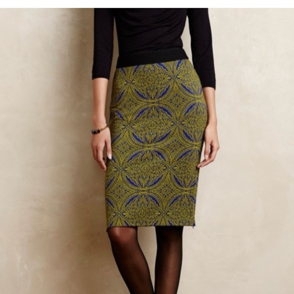Anthropologie Maeve Medallion Stretch Knit Pencil Skirt Side Zip Sz M